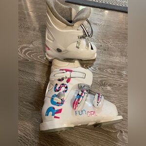 Rossignol Fun Girl Ski Boots, 195/235mm